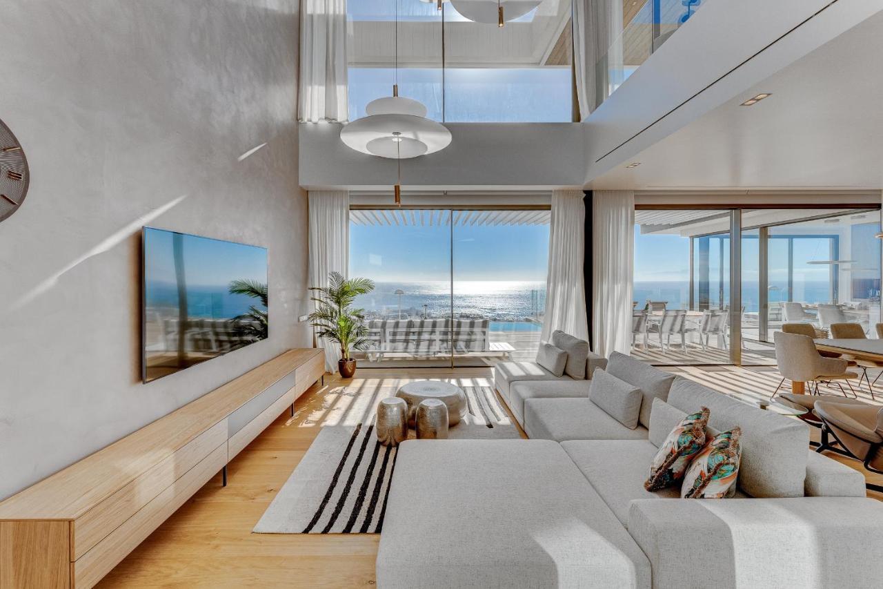 Serenity Heights - Luxury Concierge Services Адехе Екстериор снимка