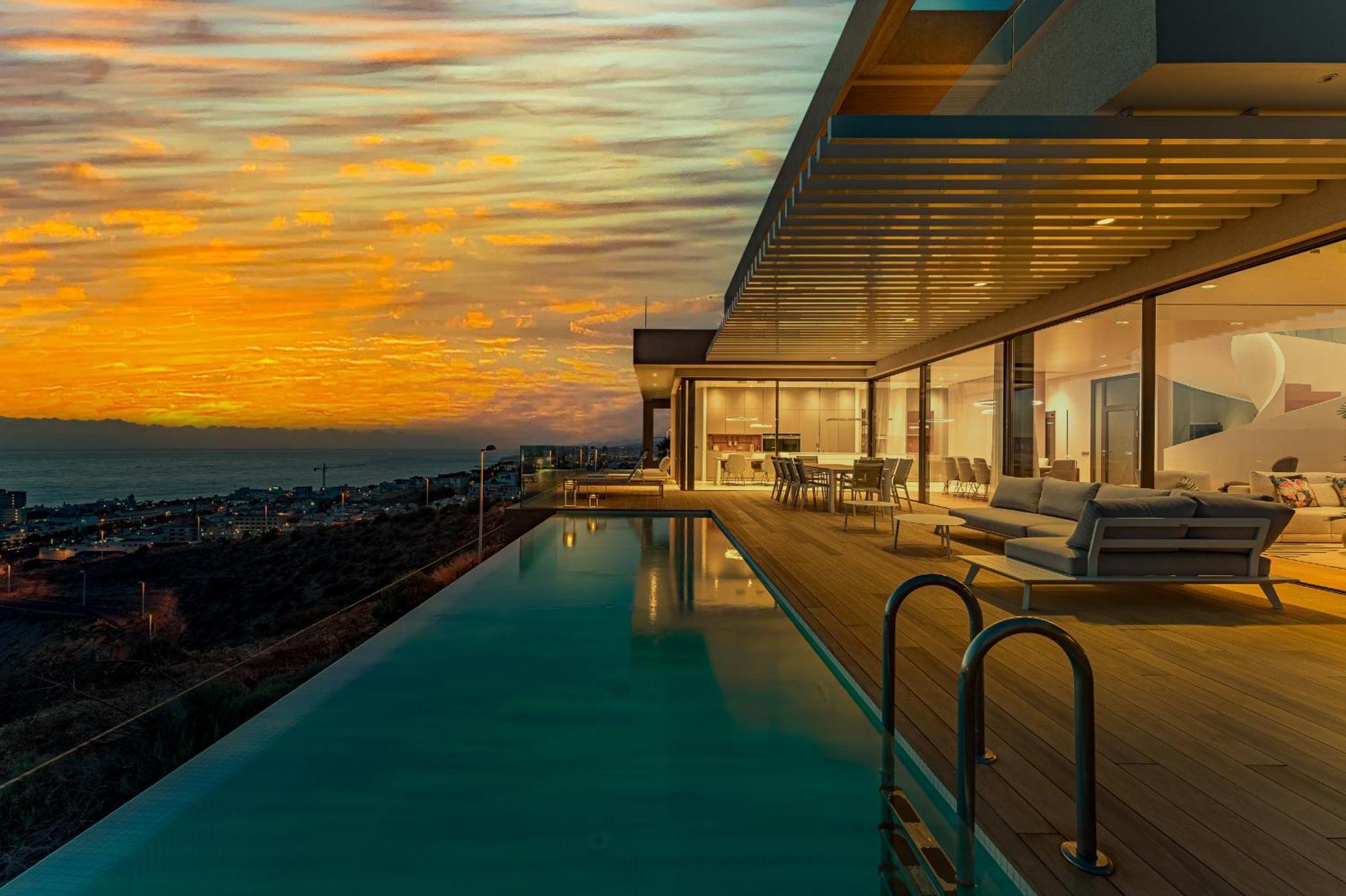 Serenity Heights - Luxury Concierge Services Адехе Екстериор снимка